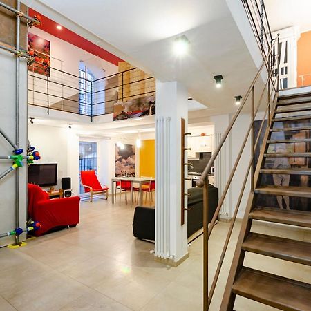 Joivy Vibrant Open-Plan Apt For 6 In Historic Centre Appartement Genua Buitenkant foto