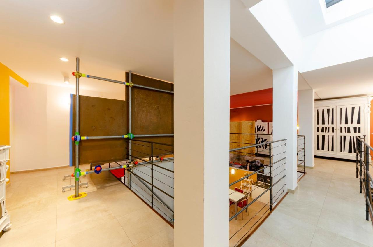Joivy Vibrant Open-Plan Apt For 6 In Historic Centre Appartement Genua Buitenkant foto